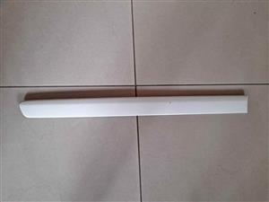 VW POLO 03/09 REAR RIGHT SIDE DOOR BEADING FORSALE 