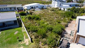 Vacant Land for Sale in Pringle Bay | Large Stand in Quiet Cul-de-Sac with Stunning Mountain Views