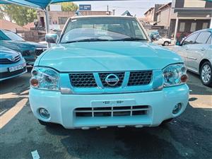 Used 2018 Nissan Hardbody 2.4 16V Hi-Rider SE