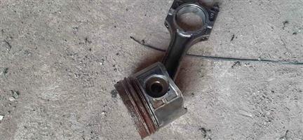 LandRover Freelander 1 TD4/BMW N47 Piston With conrod