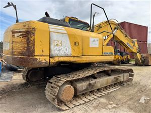 FOR SALE - 2012 KOMATSU PC 220 EXCAVATOR