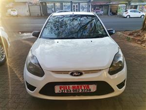 2011 FORD FIGO 1.4 MANUAL