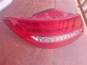 Mercedes benz w204 face-lift left tail light