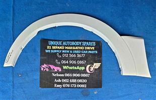 Mitsubishi Pajero wheel arch Left Front