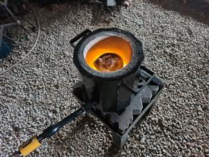 21.5 Kg Gas Smelting Furnace