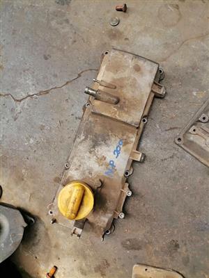 Nissan Np200 Tappet cover