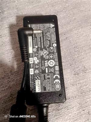 ASUS NEEDLE PIN (19V~2.1A) LAPTOP ADAPTER VIVO, CHROME ZENBOOK etc.