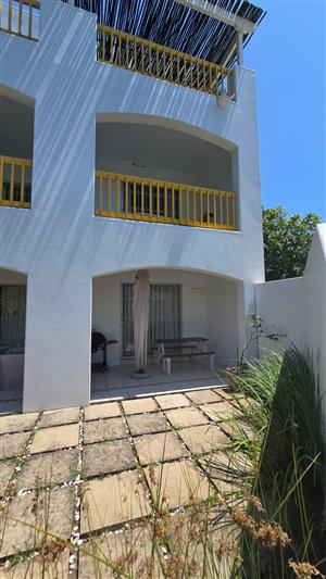 Prime Santorini Apartment Just Steps from Thompson’s Bay