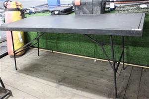 STEEL FOLDUP TABLE(S066958A)