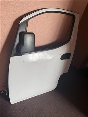 Nissan NV200 Door