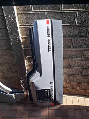 Land Rover Discovery 3 Complete Tailgate For Sale @ Spareline Auto