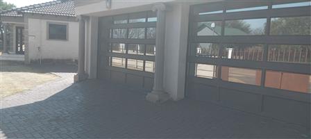 Paramount ranking among the best, supreme .It is paramount in every aspect, truly an excellent buy.