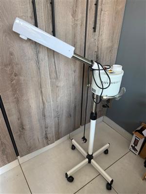 Facial beauty steamer