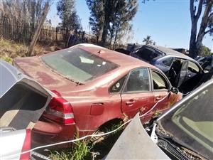 Volvo S40 2.4  2005 Stripping For Spares