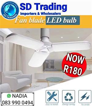 3-Blade LED Ceiling Light
