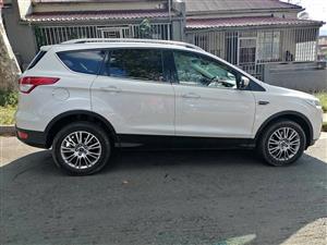 2015 Ford KUGA 2.0 AWD automatic transmission with reverse sensors