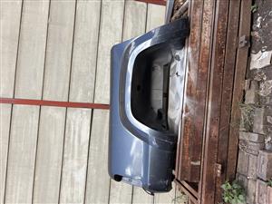 VW Amarok loading bin  right side panel