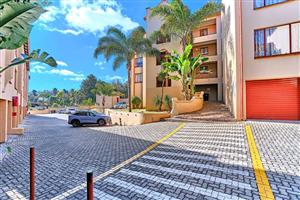 Apartment For Sale in Helderkruin