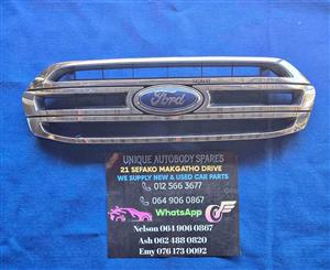 Ford Everest 2015 + Front Main Grille