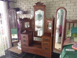 Antique dressing table for sale