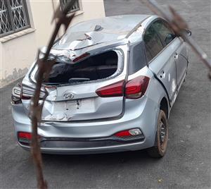 Stripping Hyundai i20