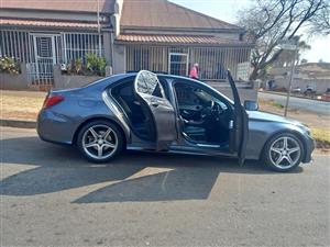 2017 MERCEDES BENZ C200 AMG ENGINE PETROL, AUTOMATIC, GREY COLOR, MILEAGE 80000KMS