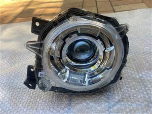2025 SUZUKI JIMNY FULL LED HEADLIGHT LEFT SIDE FOR SALE. IN EXCELLENT CONDITION 
