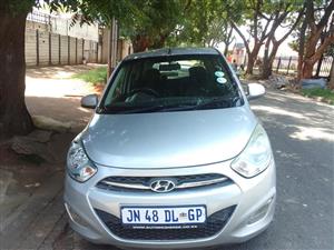 213 Hyundai i10 SILVER COLOR PETROL 1.2