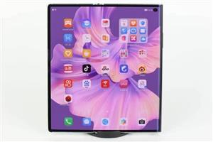 Huawei Mate XS2 512GB Fold smartphone to swap