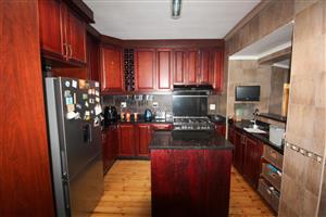 a Property with extra income and a Panhandle for Privacy!!!!!!!