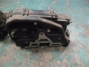 BMW E90 doorlocks for sale - SPECIAL -