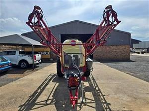 Hardi Frontier 3000ltr Trailed Boom Sprayers