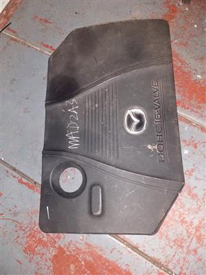 Mazda 3 ENGINE COVER