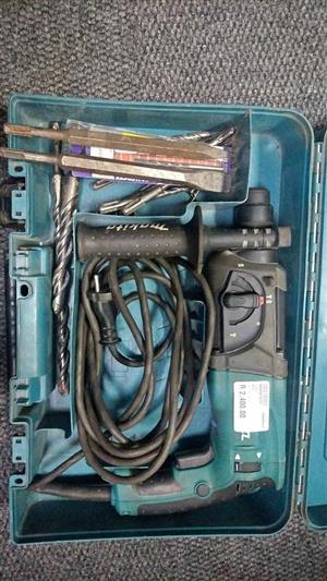 Makita drill