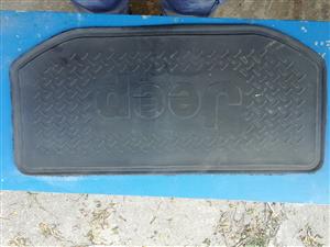 Mat for jeep boot in perfect condition.