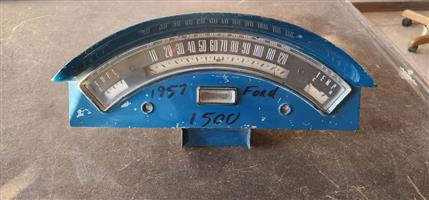 1957-1958 Ford Ranchero / Fairlane Instrument Cluster