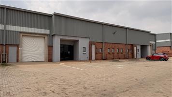 676m² A-Grade Industrial Warehouse To Let in Olifantsfontein