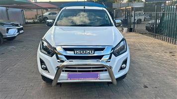 2014 Isuzu kb300 double cab