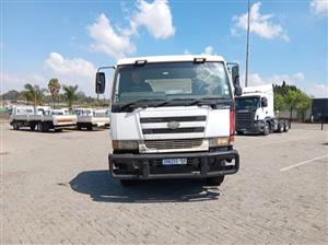 Nissan UD290 Single Diff 2005