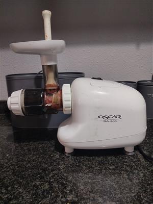 Juice blender
