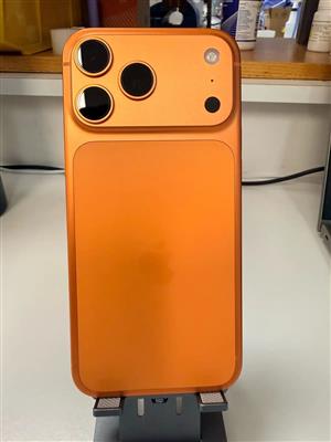 Like New iPhone 17 Pro Max 512gb - Barely Used!