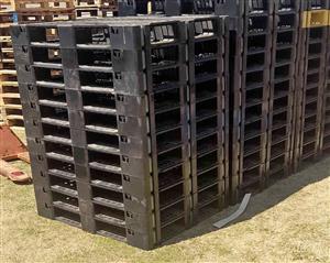 Flooding Barns? Storages? Protect Valuables & Goods from damage ass. plastic pallets 