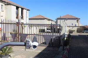 Apartment For Sale in Germiston South