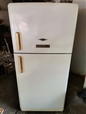 Daewoo fridge freezer 