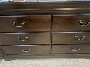 Queen size sleigh bed without mattress, 2 x pedestals and 2x cabinets for sale. 