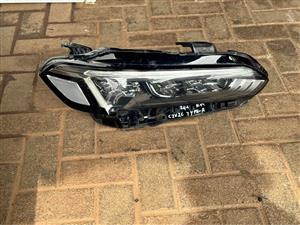 Honda Civic Type R Right Headlight