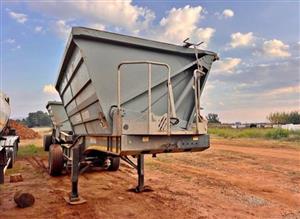 2022 - Trailord Superlink Side Tipper Trailer now on sale | Clean and ready to work