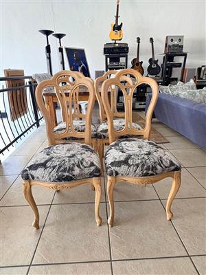 Set of 4 Louis XV Style  Dining Chairs - Solid Wood 