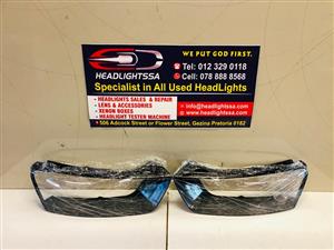 Audi Q3 left and right side headlight replacement lens (2016)