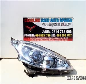 Peugeot 208 right side projector headlight (2012-2019)